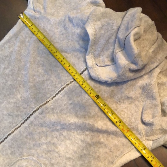 🩶Twisted Heart terry cloth heart embellished back classic zip up hoodie - Picture 11 of 13